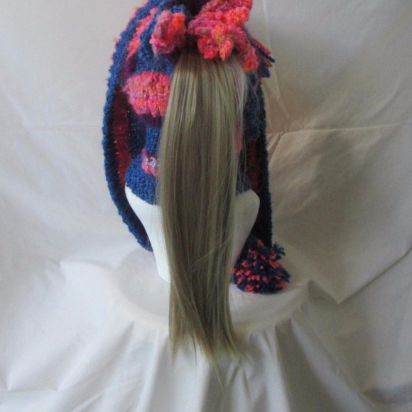 HAT NEW Knitted Handmade Hat 20\